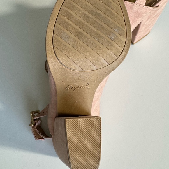 Chunky Heels, Qupid,Pale Pink Suede, 6, Open Toed NWOT - Picture 5 of 5